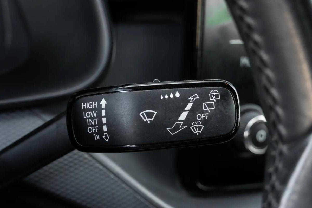 skoda-kamiq-2023-gasolina-999cc