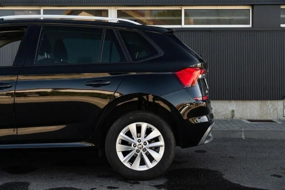 skoda-kamiq-2023-gasolina-999cc