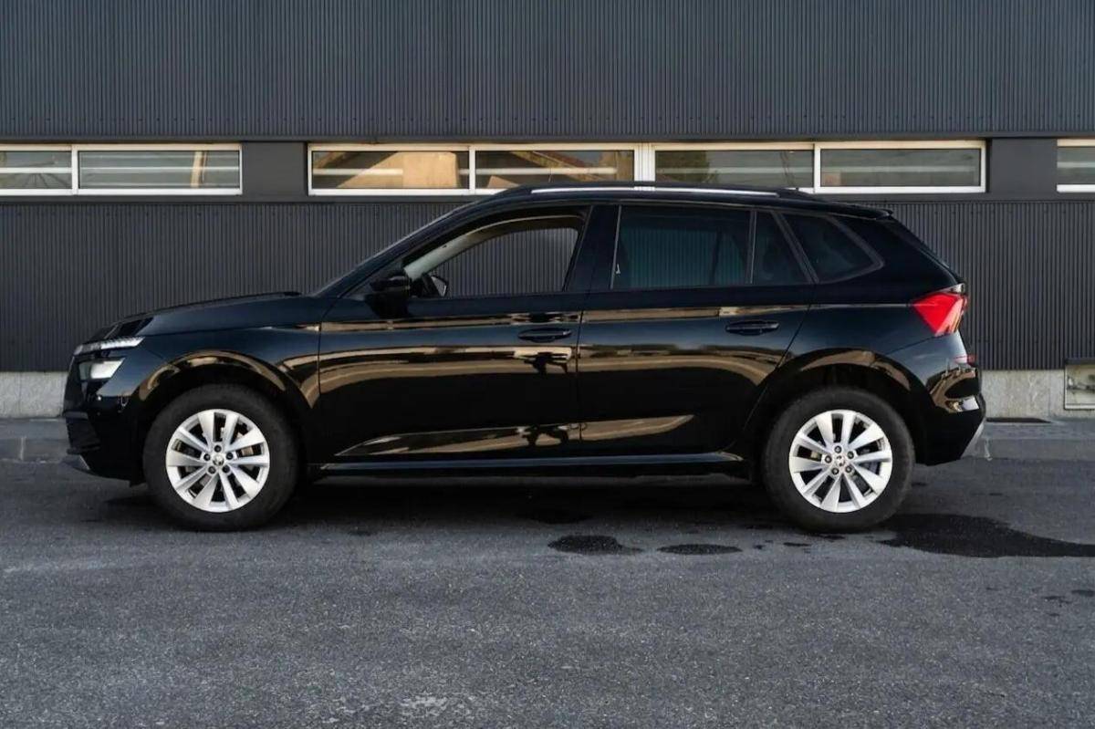 skoda-kamiq-2023-gasolina-999cc