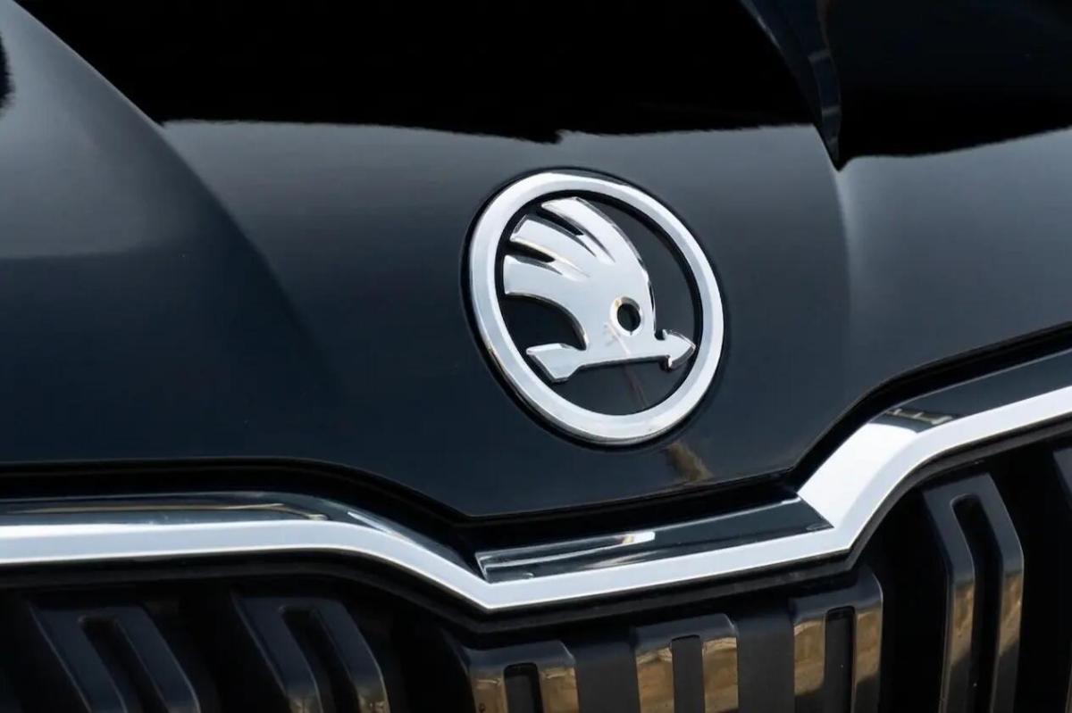 skoda-kamiq-2023-gasolina-999cc