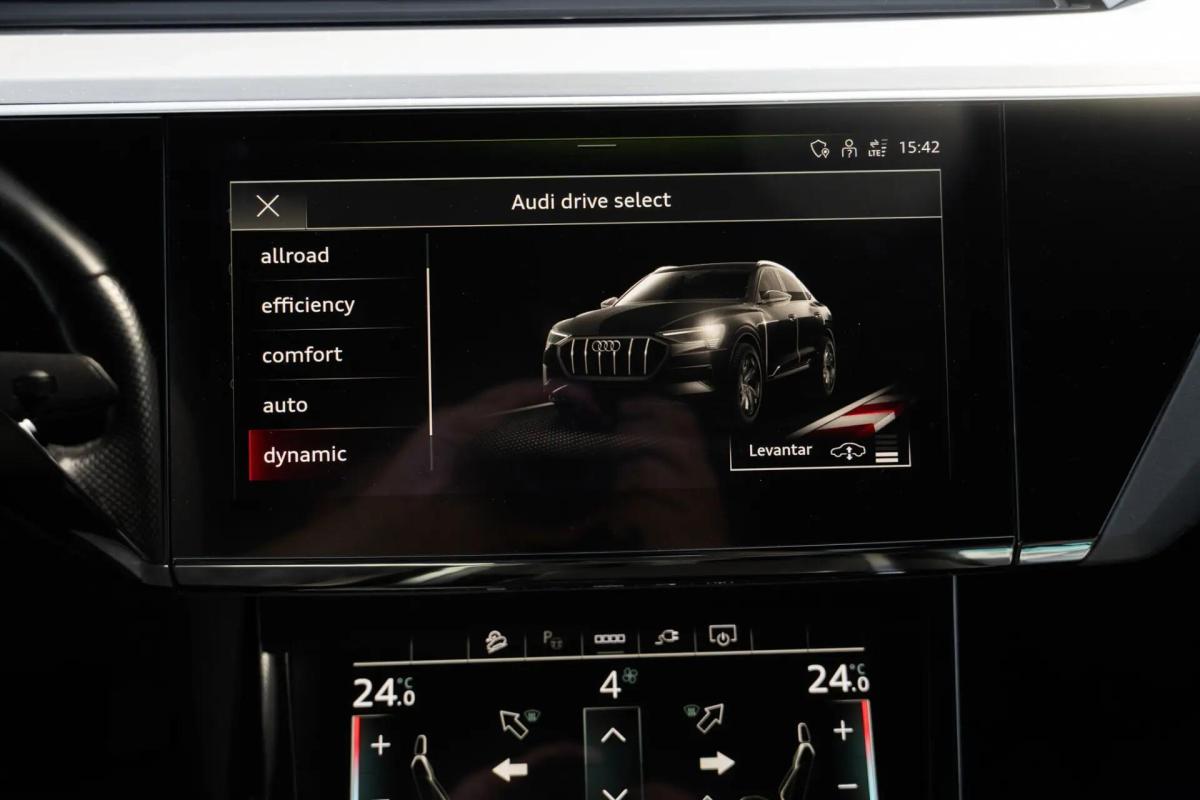 audi-e-tron-2021-eletrico-0cc