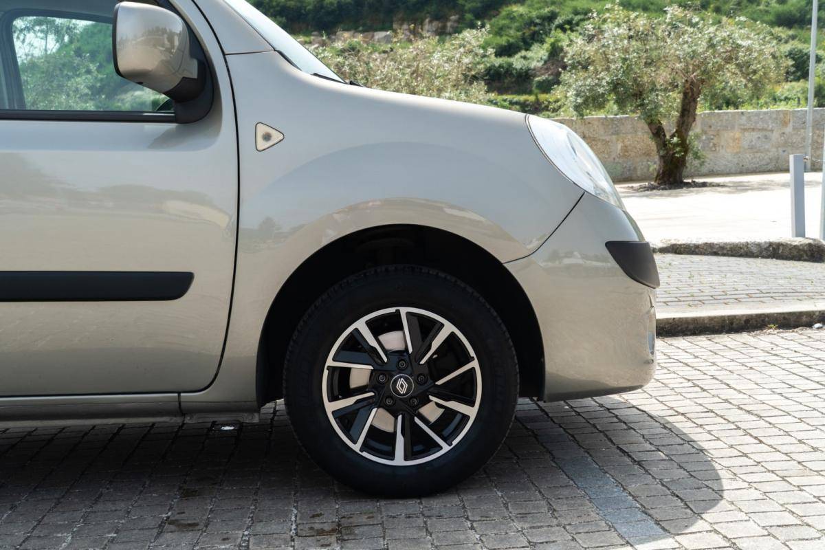renault-kangoo-2011-diesel-1461cc