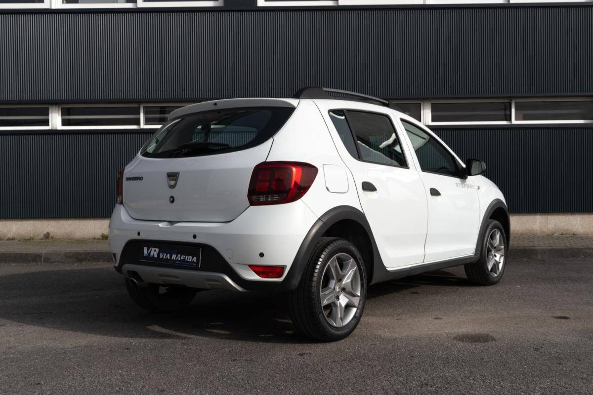 dacia-sandero-2018-gpl-898cc