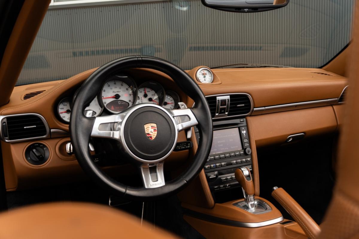 porsche-991-2011-gasolina-3800cc