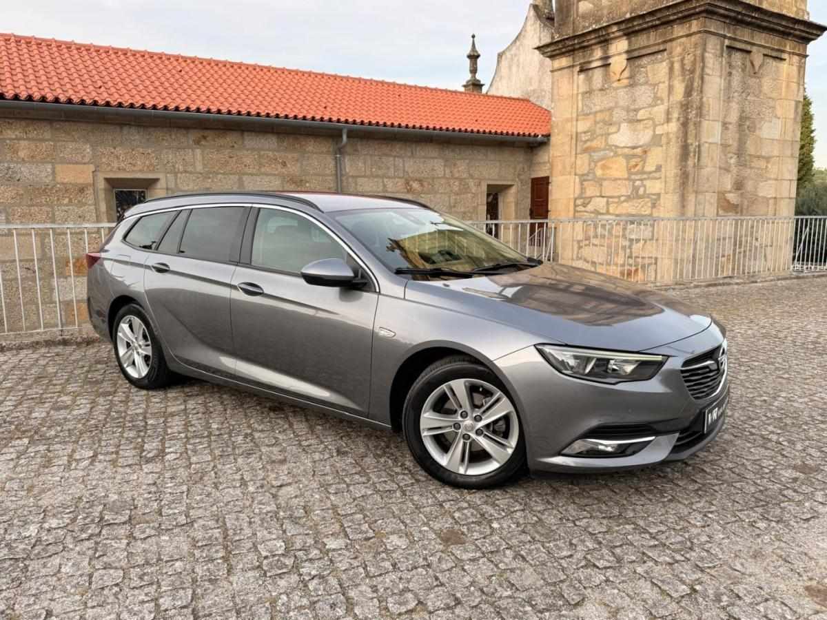 opel-insignia-sports-tourer-2019-diesel-1598cc