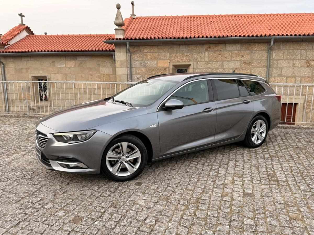 opel-insignia-sports-tourer-2019-diesel-1598cc