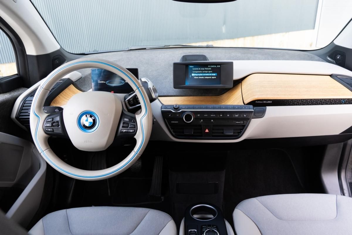 bmw-i3-2022-eletrico-0cc