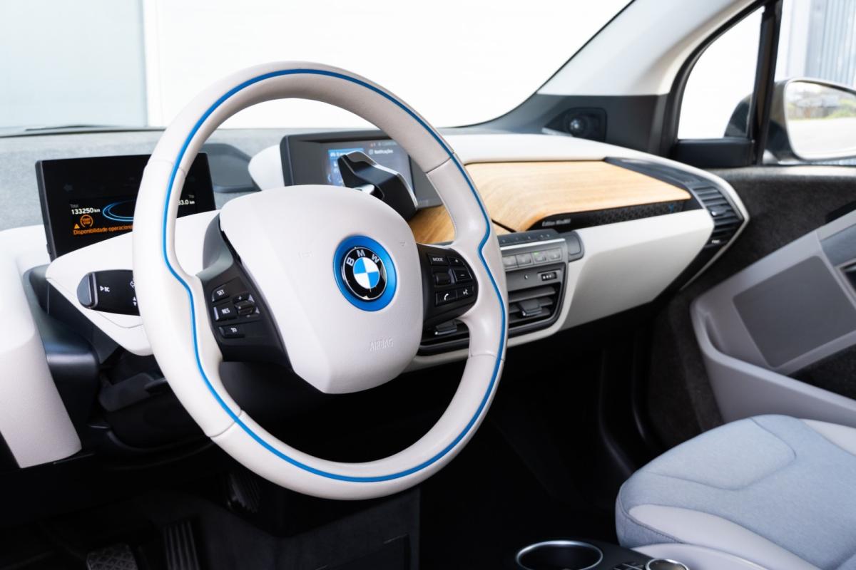 bmw-i3-2022-eletrico-0cc