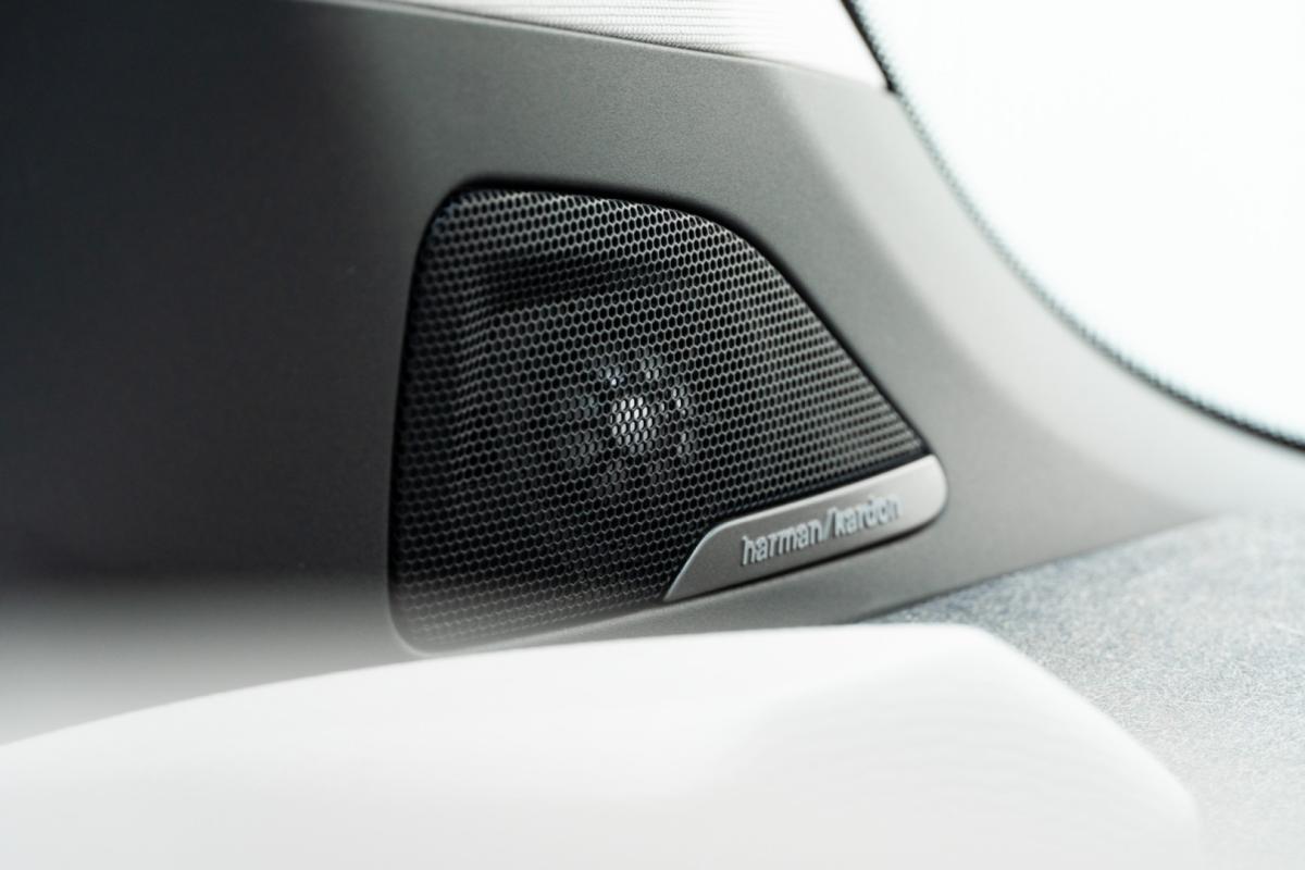 bmw-i3-2022-eletrico-0cc