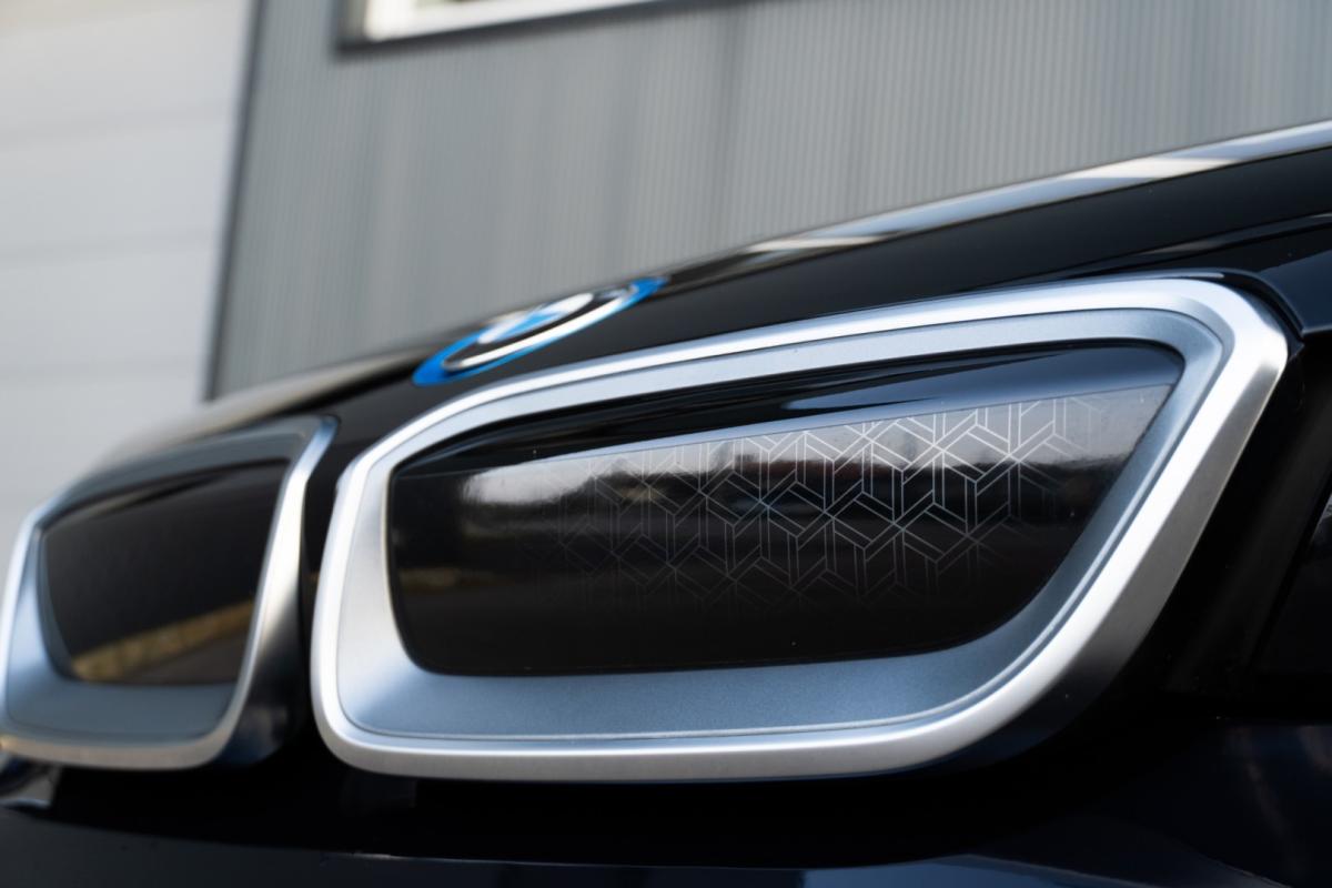 bmw-i3-2022-eletrico-0cc