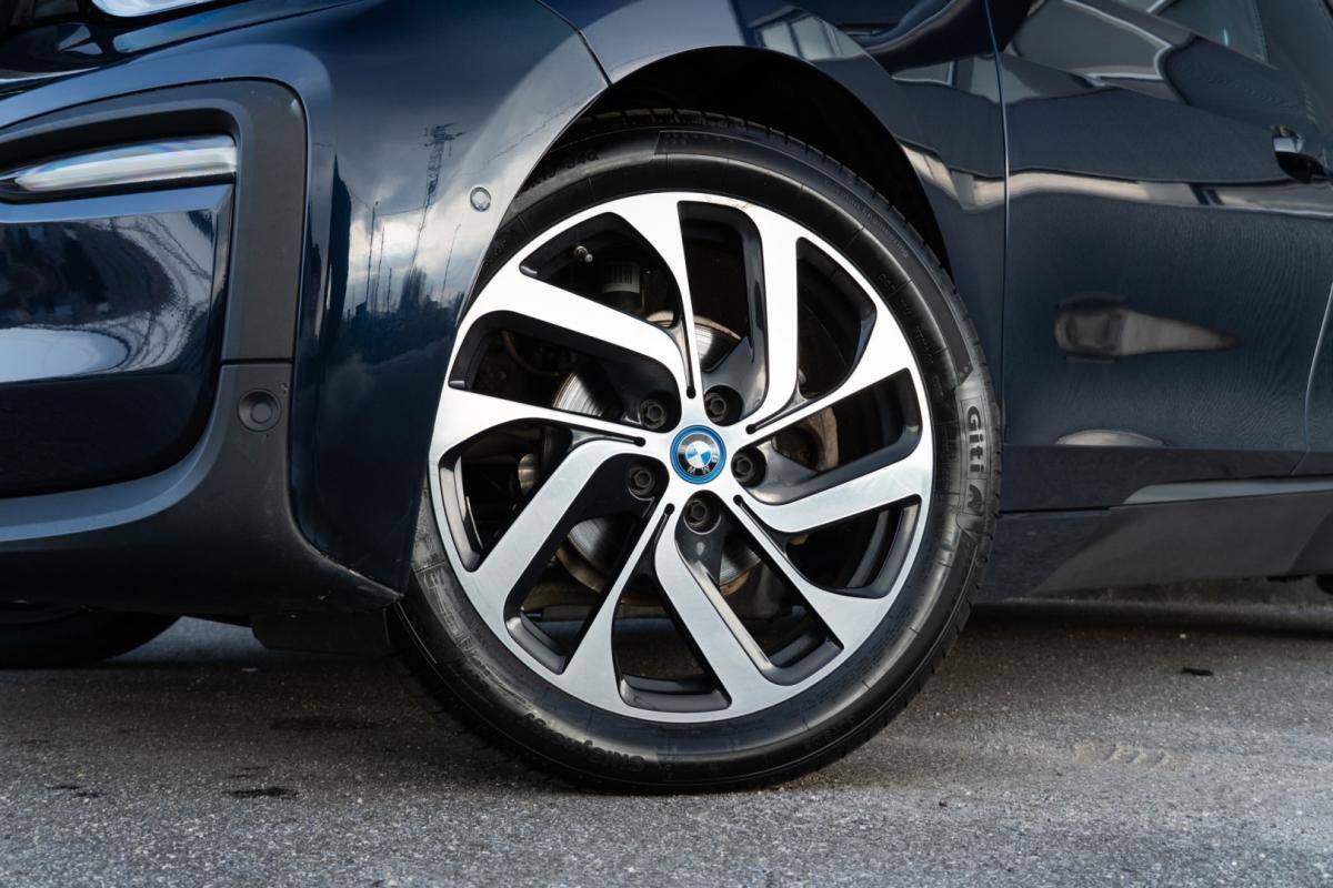 bmw-i3-2022-eletrico-0cc