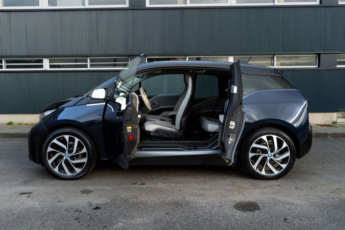 bmw-i3-2022-eletrico-0cc