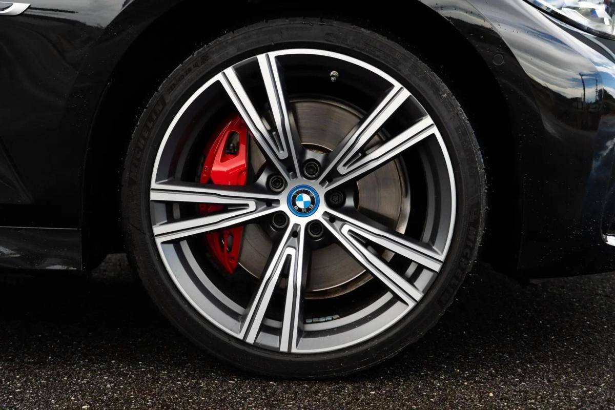 bmw-serie-3-2021-hibrido-a-gasolina-1998cc