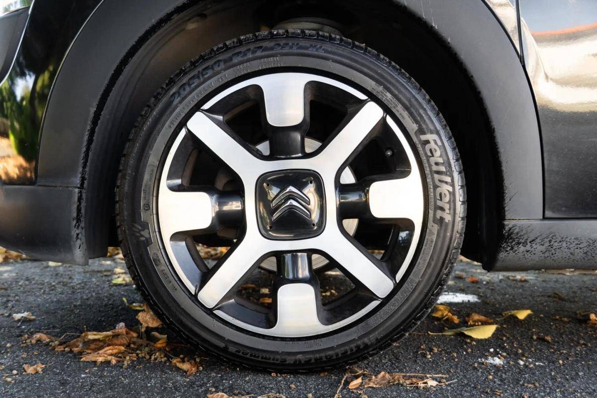 citroen-c4-cactus-2016-gasolina-1199cc