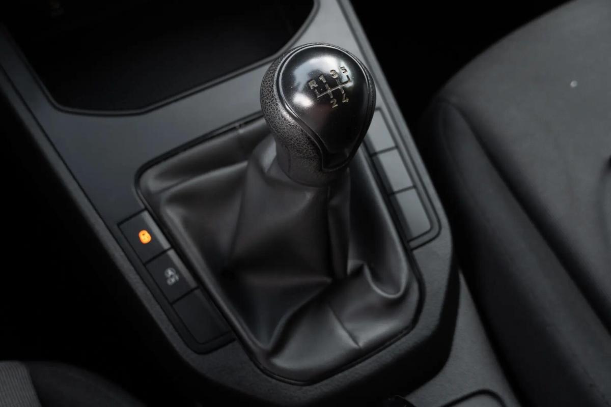 seat-ibiza-2017-gasolina-999cc