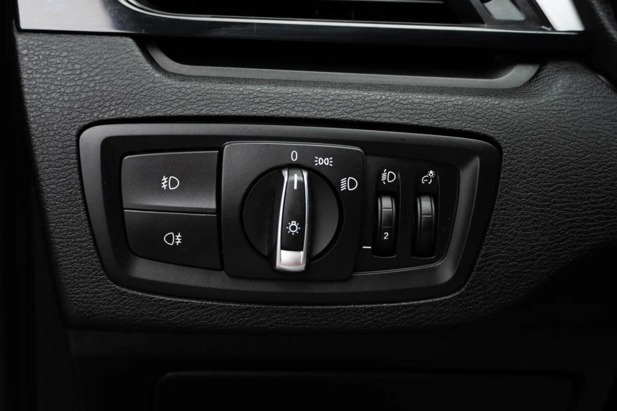 bmw-x1-2018-diesel-1496cc