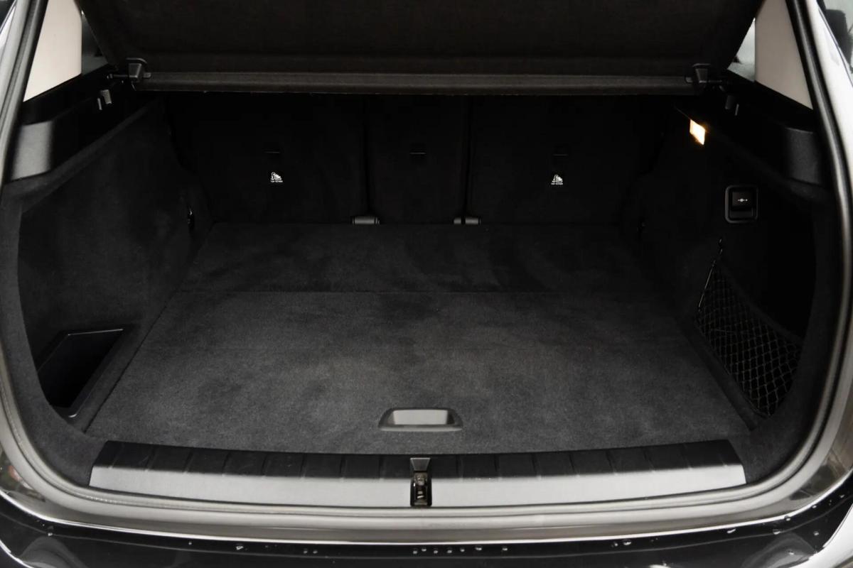 bmw-x1-2018-diesel-1496cc