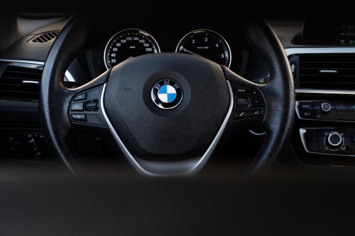 bmw-serie-1-2019-diesel-1496cc