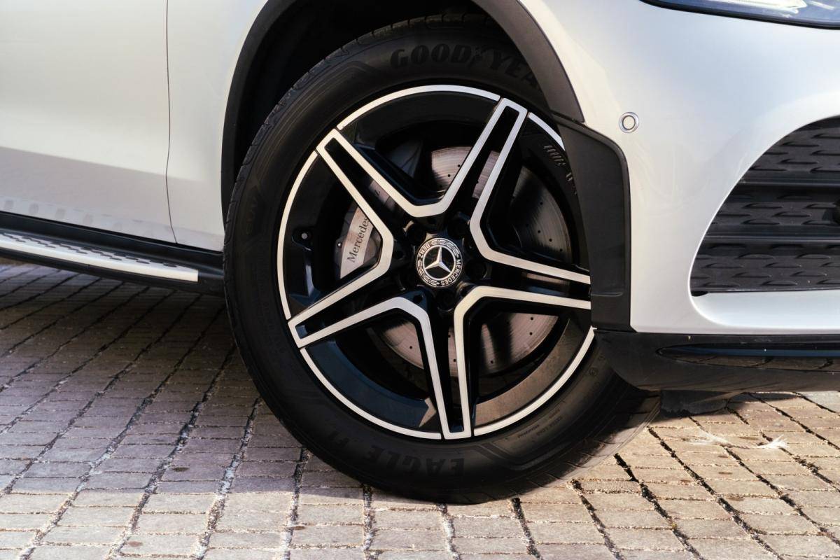 mercedes-benz-glc-2019-diesel-1950cc