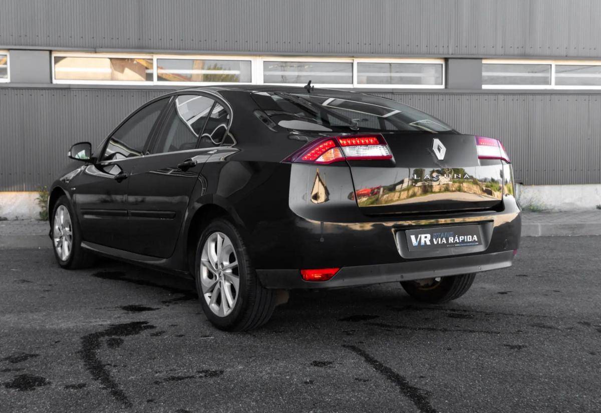 renault-laguna-2015-diesel-1461cc