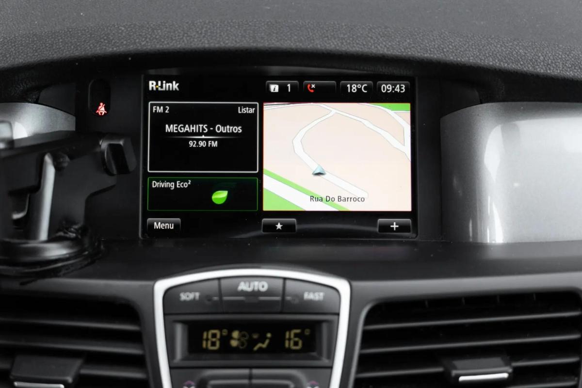 renault-laguna-2015-diesel-1461cc