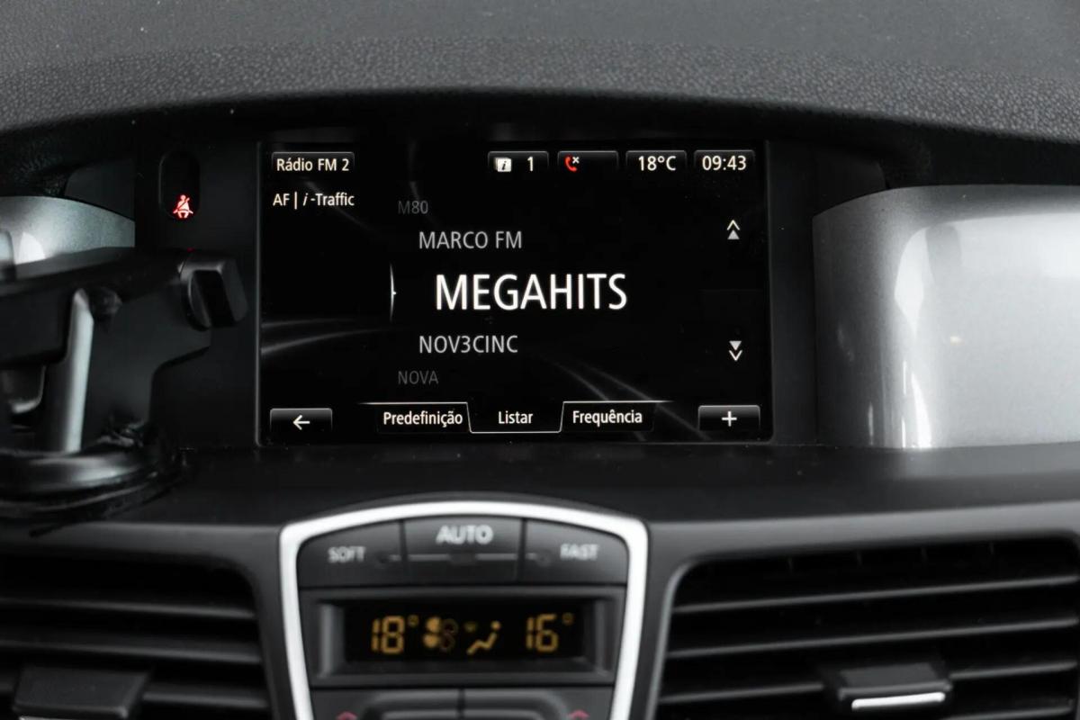 renault-laguna-2015-diesel-1461cc