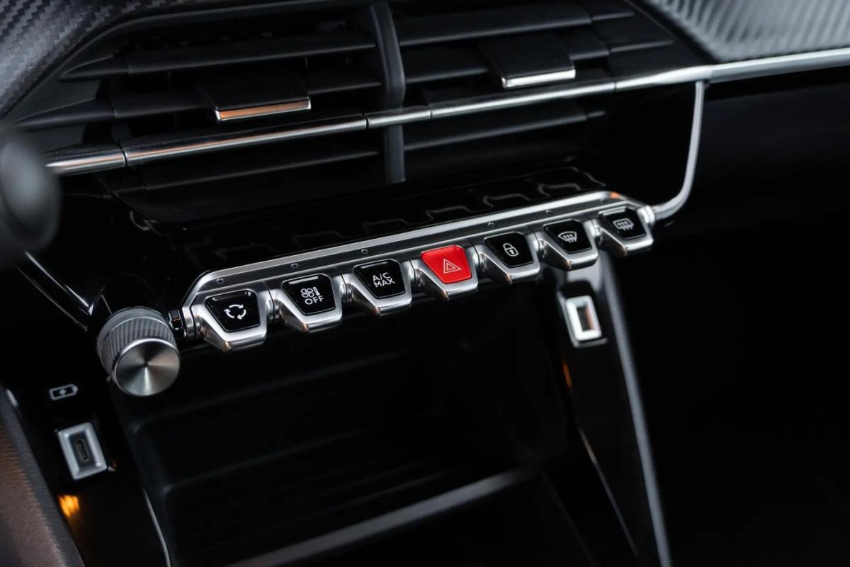 peugeot-e-208-2022-eletrico-0cc