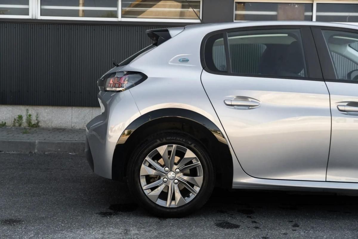peugeot-e-208-2022-eletrico-0cc