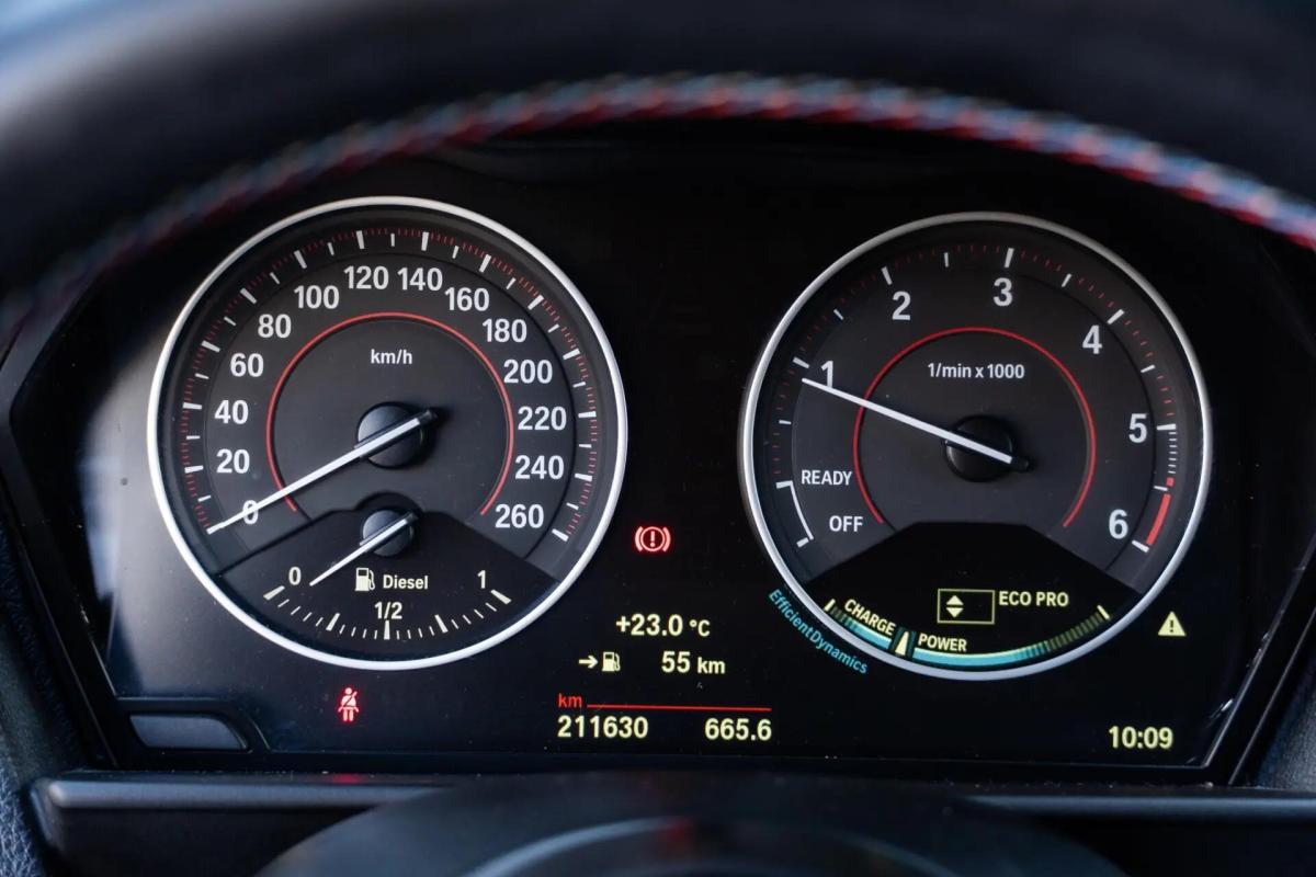 bmw-serie-1-2015-diesel-1496cc