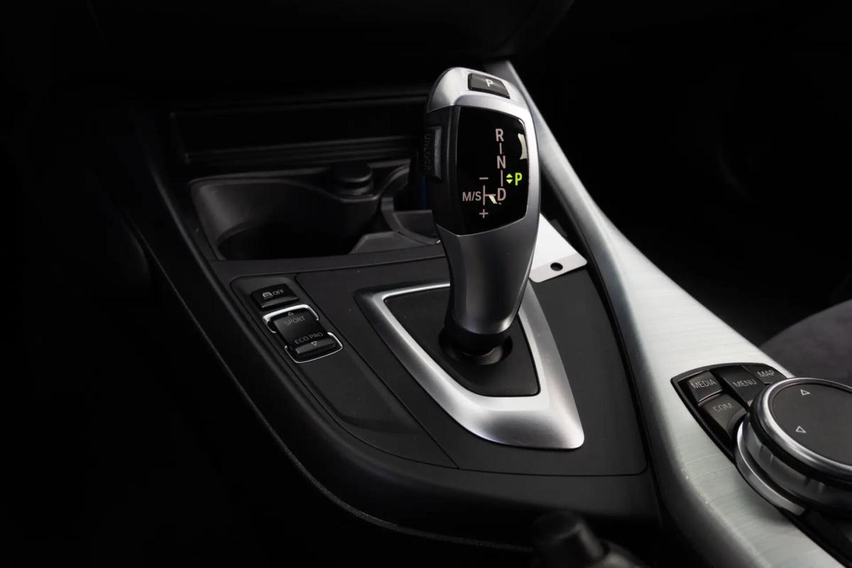 bmw-serie-1-2016-diesel-1496cc