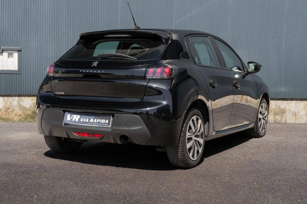 peugeot-208-2020-diesel-1499cc
