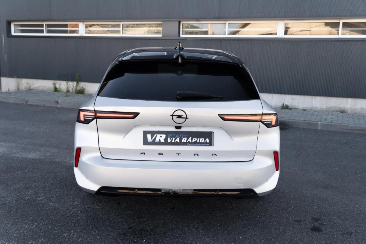 opel-astra-sport-tourer-2023-gasolina-1199cc