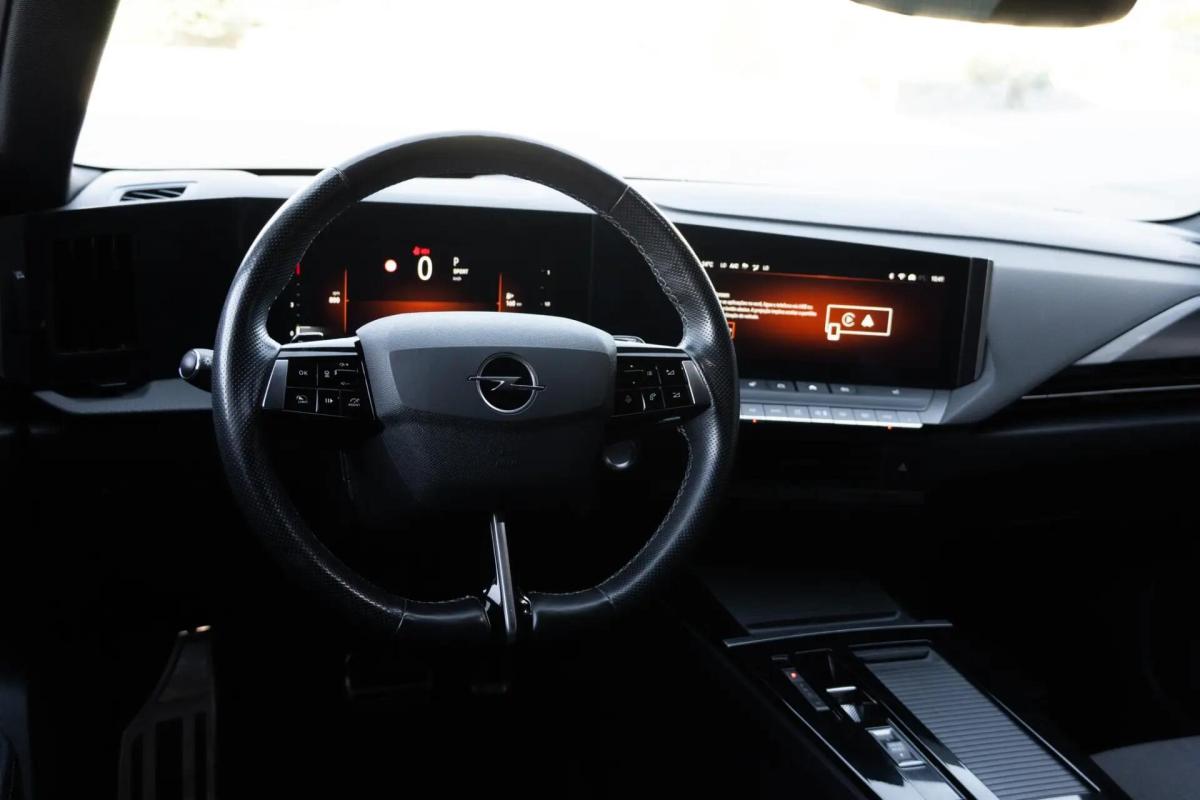 opel-astra-sport-tourer-2023-gasolina-1199cc