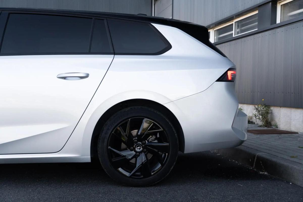 opel-astra-sport-tourer-2023-gasolina-1199cc