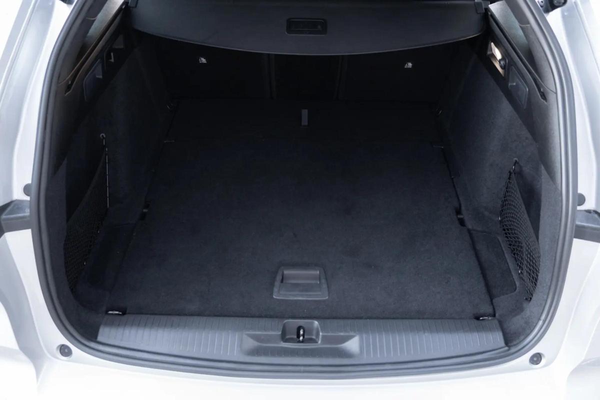 opel-astra-sport-tourer-2023-gasolina-1199cc