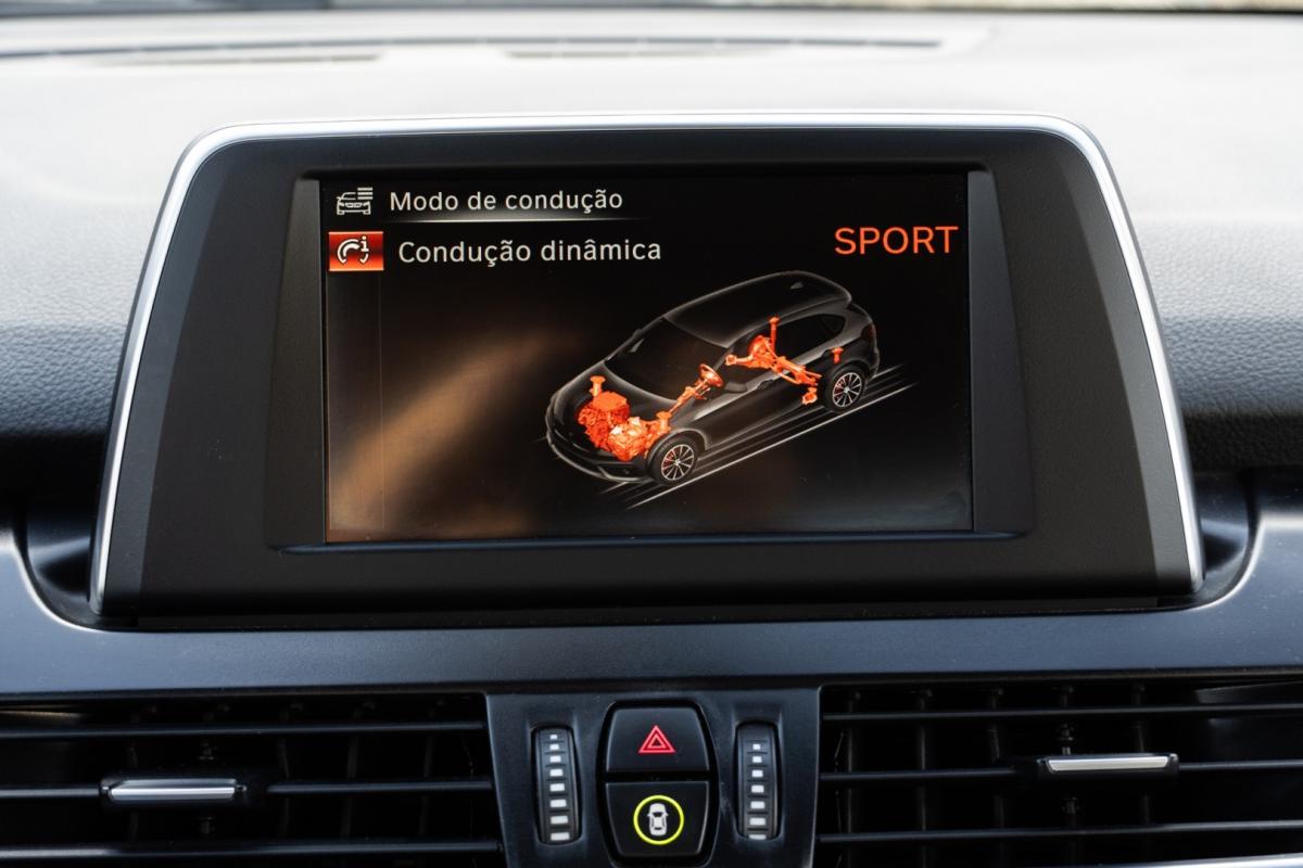 bmw-serie-2-2016-diesel-1496cc