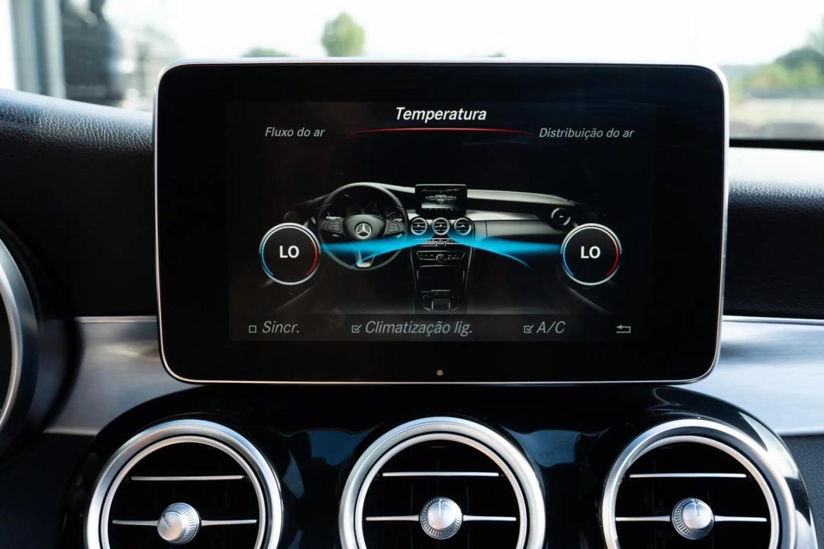 mercedes-benz-classe-c-c-220-d-cabriolet-2017-diesel-2143cc