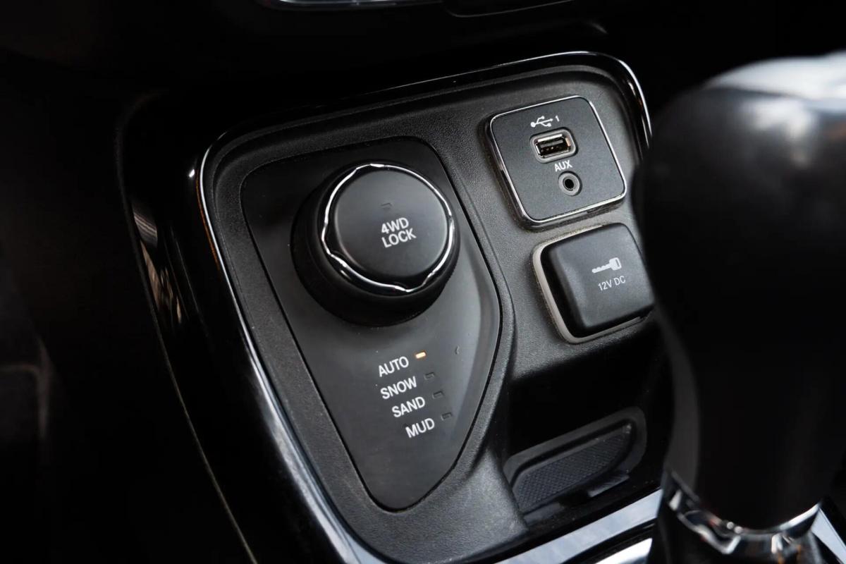 jeep-compass-2021-gasolina-1332cc