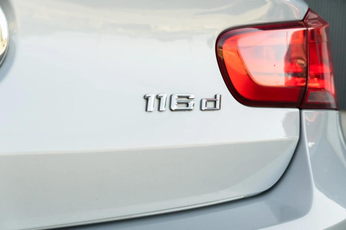 bmw-serie-1-116d-1-5-2017-diesel-1496cc