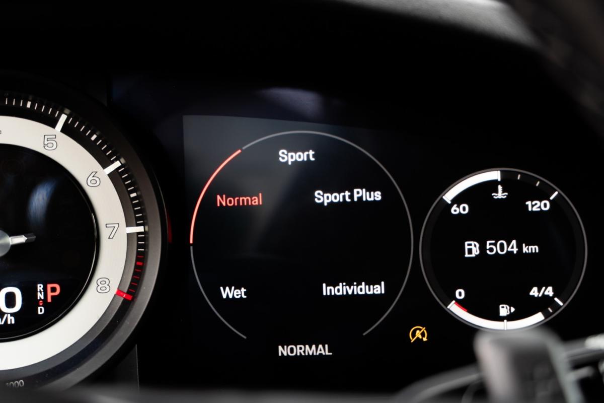 porsche-992-2021-gasolina-2981cc