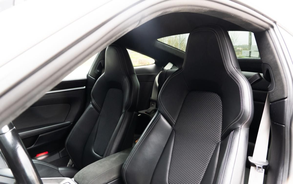 porsche-992-2021-gasolina-2981cc
