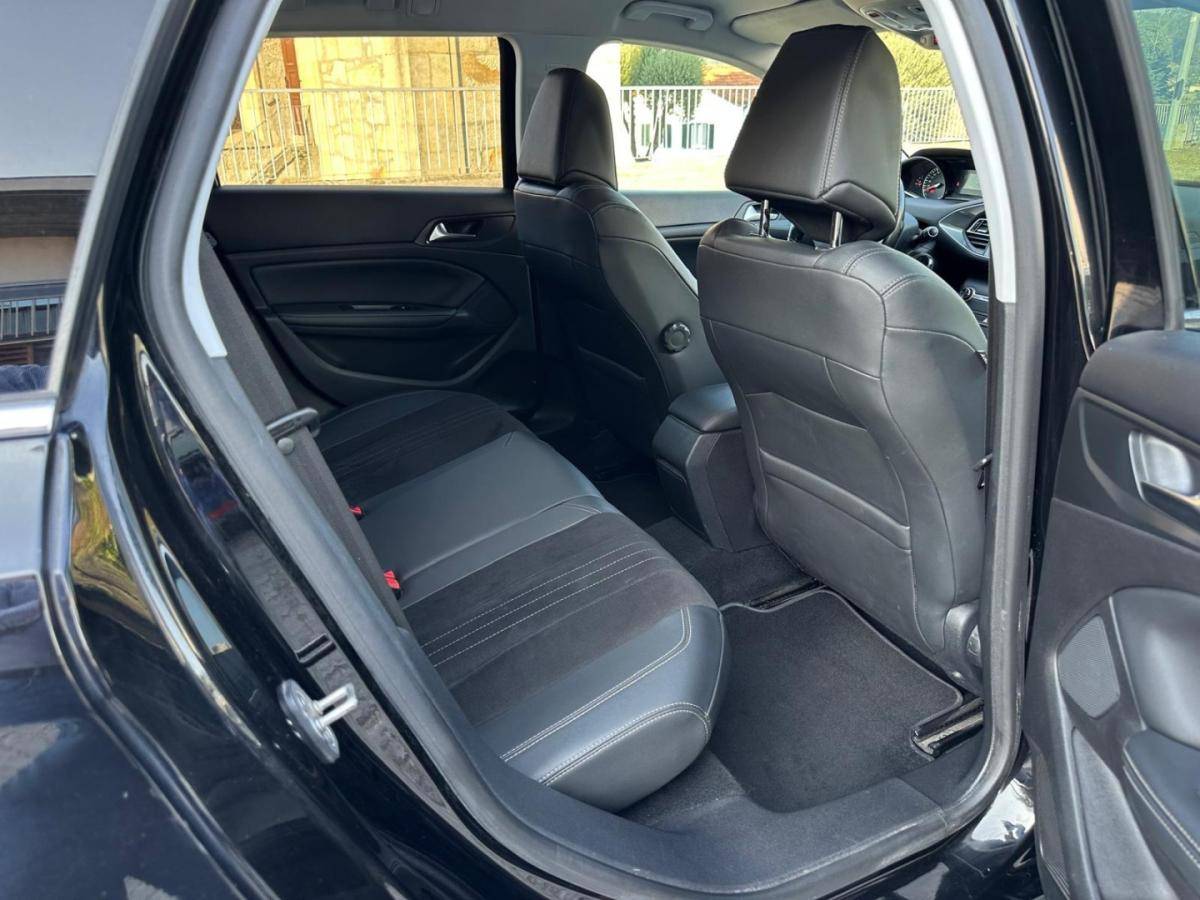 peugeot-308-sw-2019-diesel-1499cc