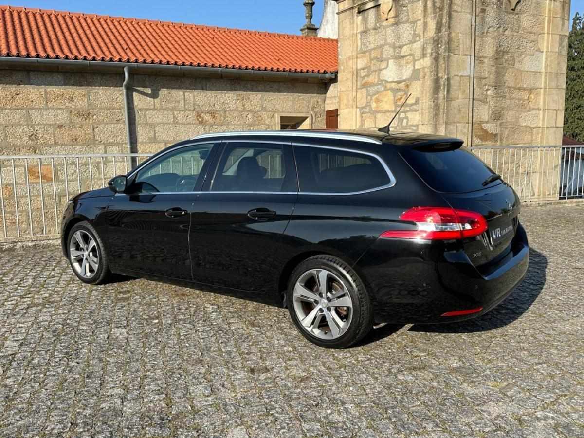 peugeot-308-sw-2019-diesel-1499cc