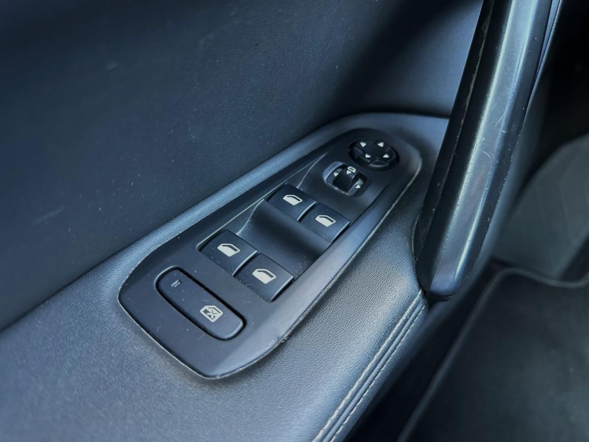 peugeot-308-sw-2019-diesel-1499cc