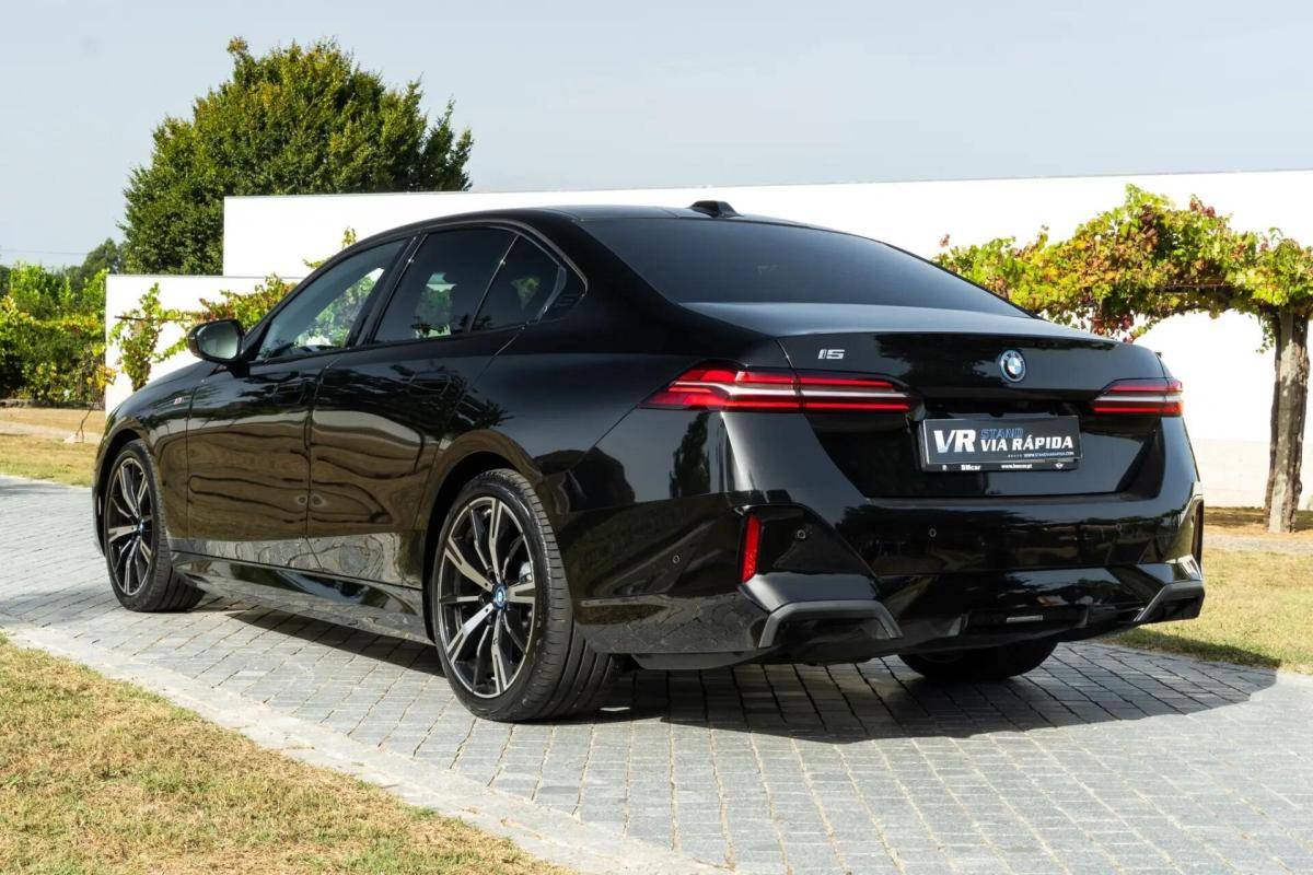 bmw-serie-i-2024-eletrico-0cc