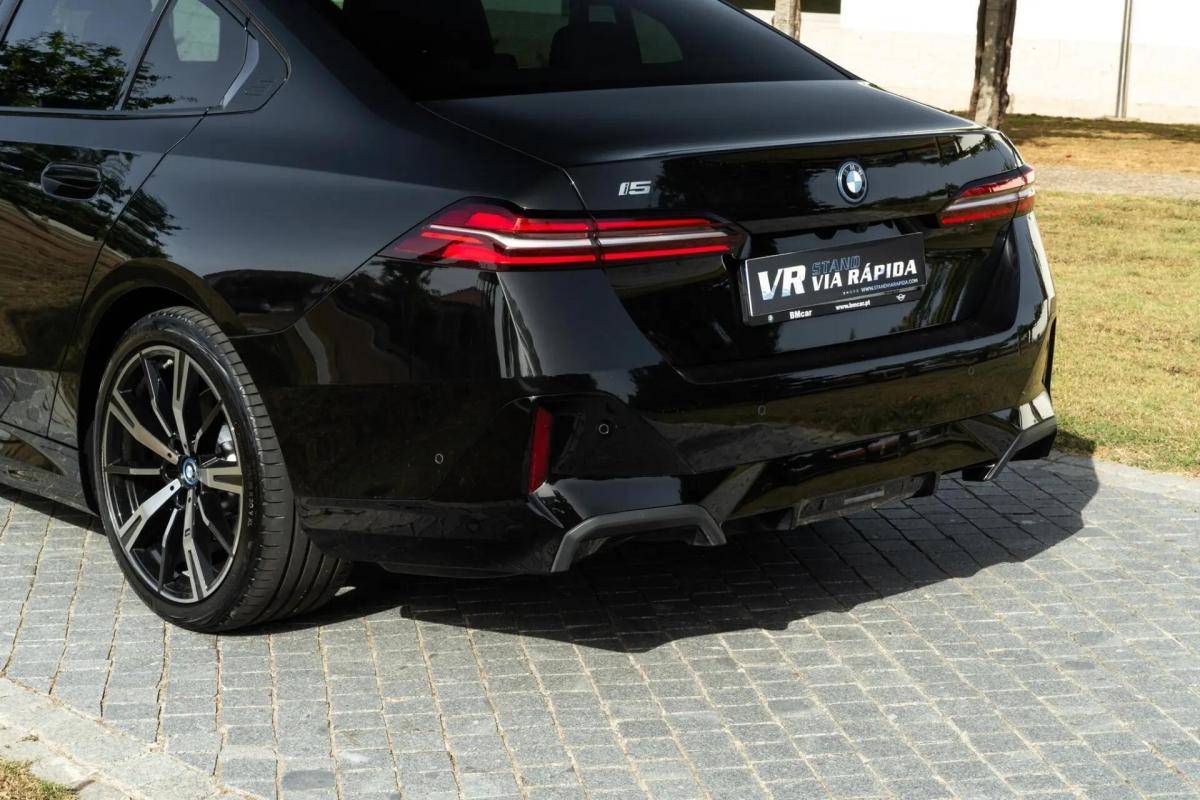 bmw-serie-i-2024-eletrico-0cc