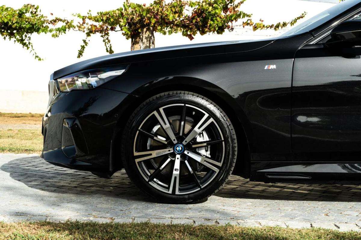 bmw-serie-i-2024-eletrico-0cc