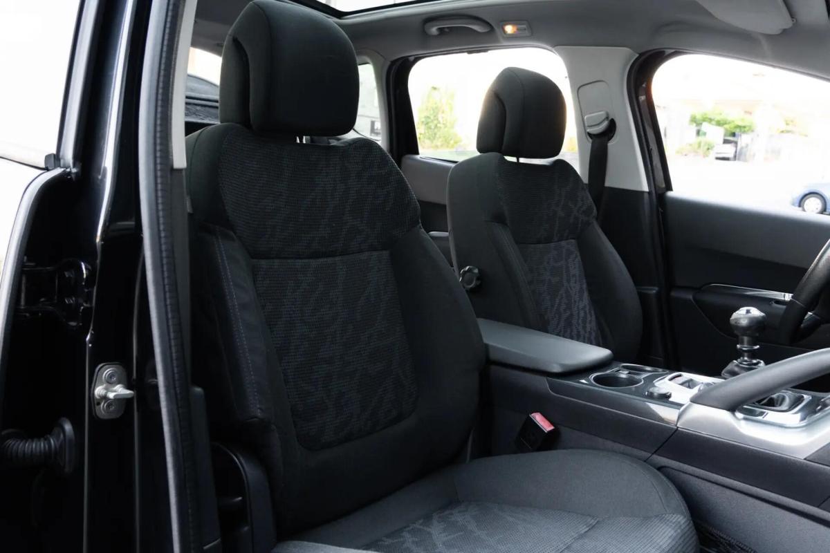 peugeot-3008-2012-diesel-1560cc