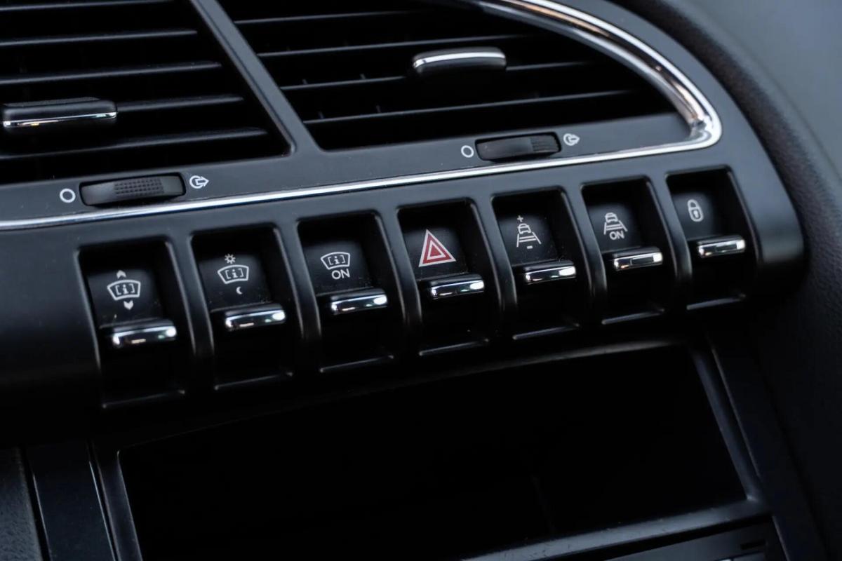 peugeot-3008-2012-diesel-1560cc