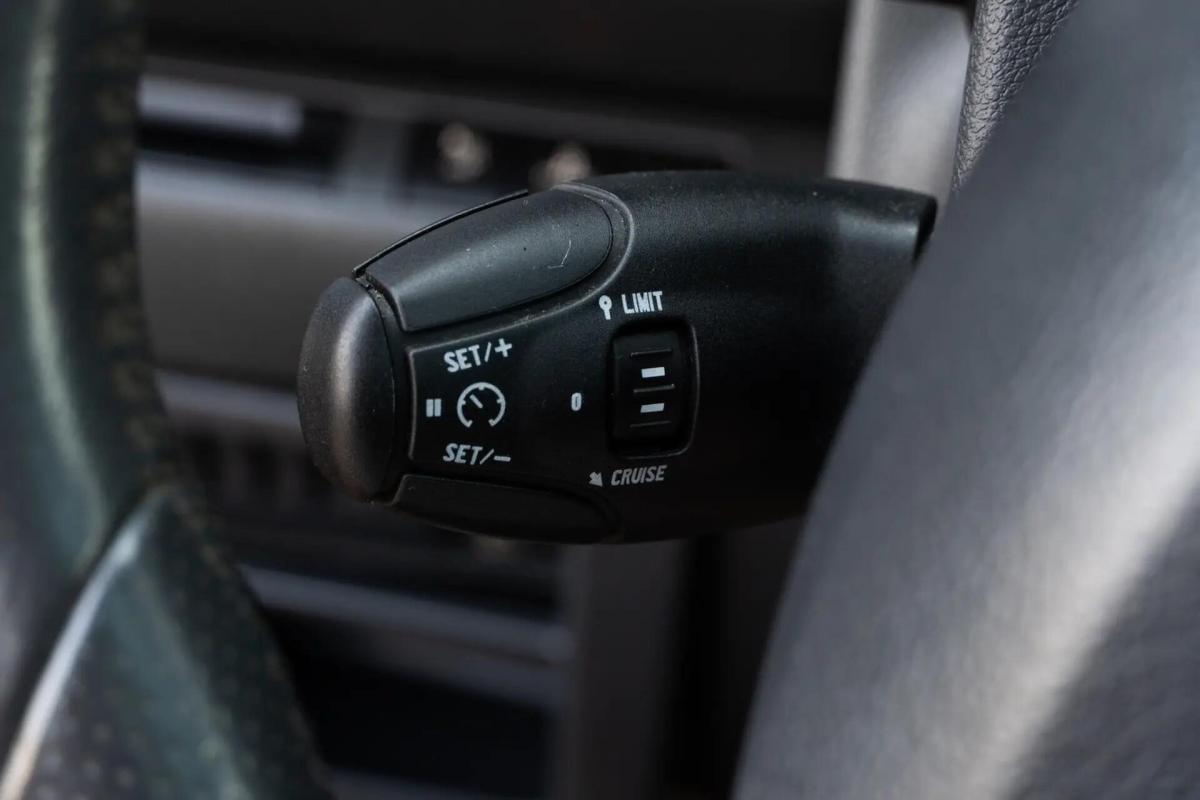 peugeot-3008-2012-diesel-1560cc